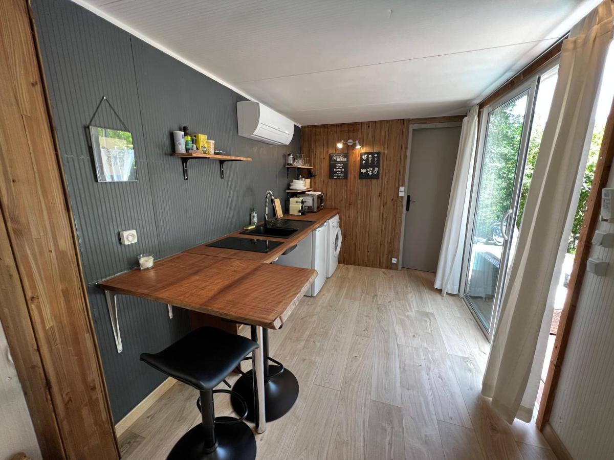 Superbe Cabane Jacuzzi Jardin Clim Wifi Parking Meyreuil Exterior foto